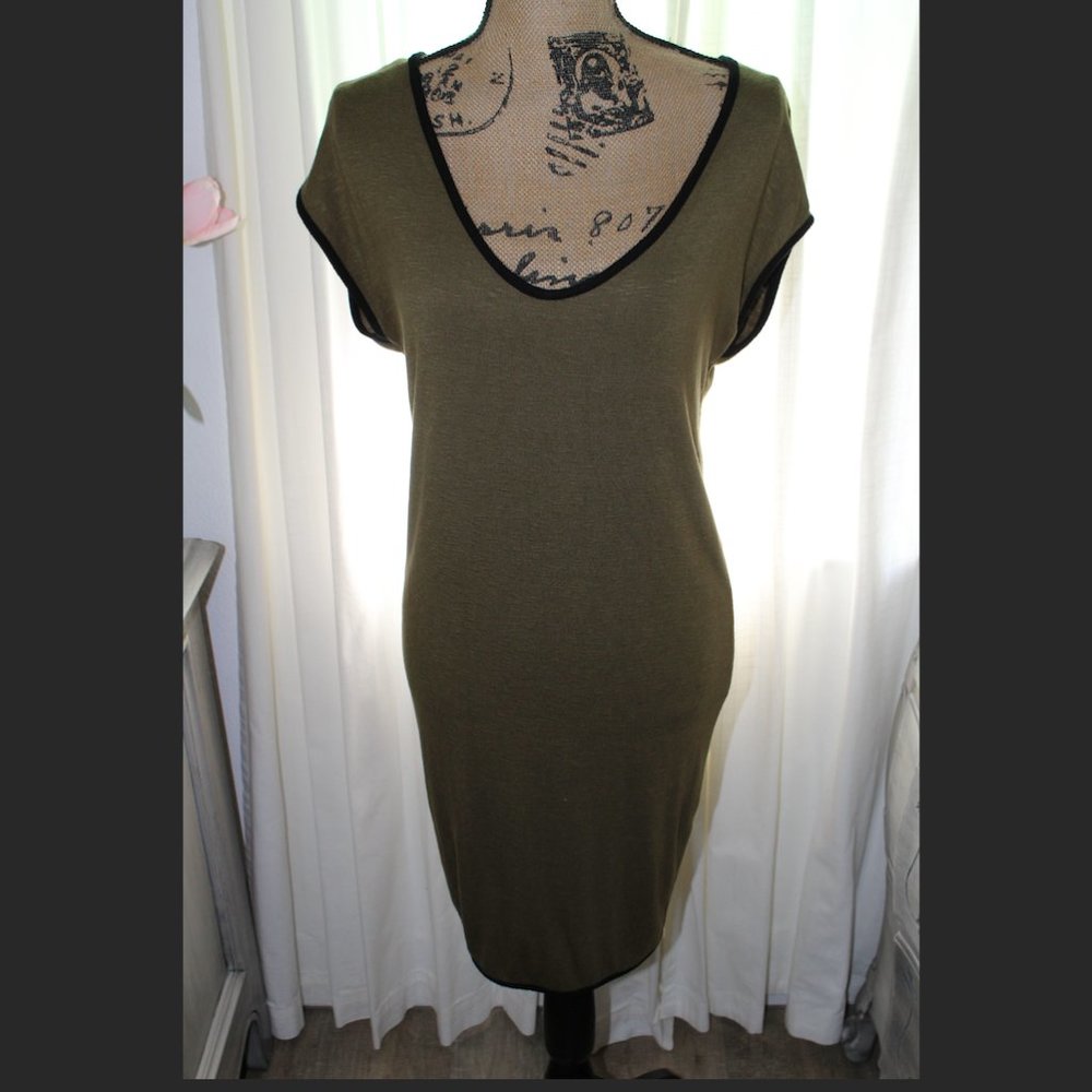 Forever 21 T-Shirt Dress
